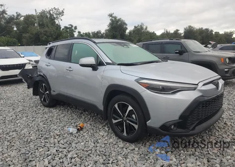 2024 Toyota Corolla Cross Se из США, поврежденный, VIN 7MUFBABG2RV025860